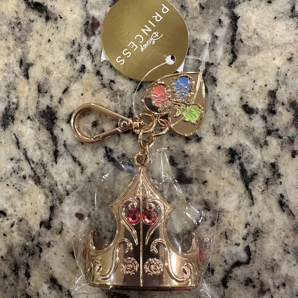 Bath & Body Works: Princess Aurora Coin Purse, Hand Sanitizer Clip, & Bracelet - Picture 5 of 5